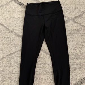 Lululemon Wunder Under Leggings (old version)